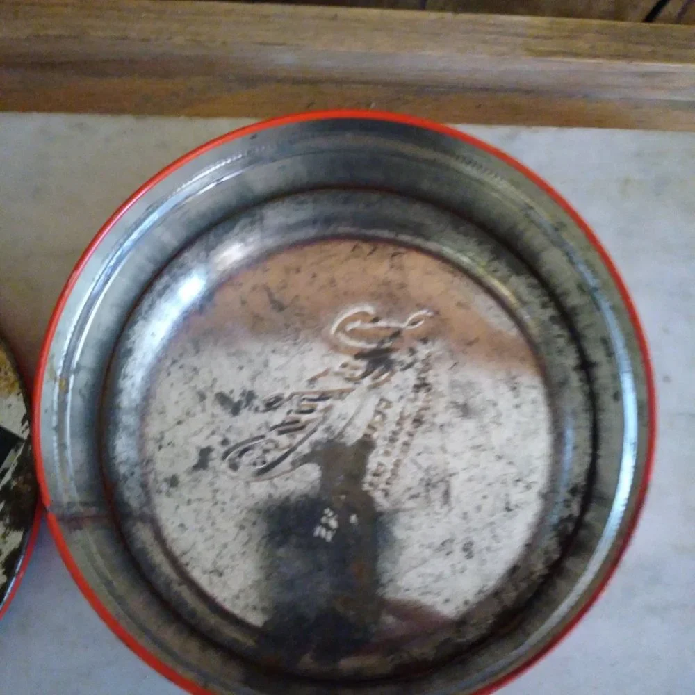 Decorative 1960s Christmas Fruit Cake Tin